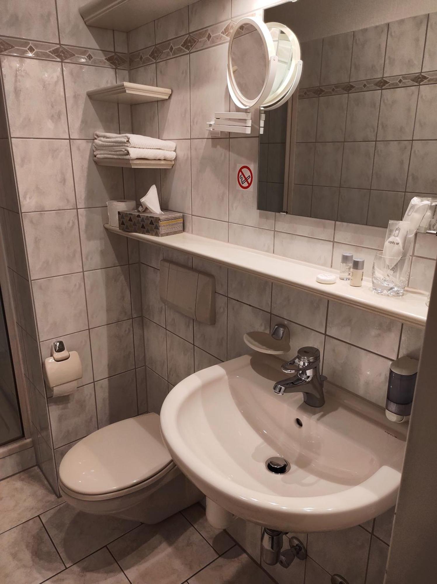 Hotel Weinhof Gross Mackenstedt Stuhr Quarto foto